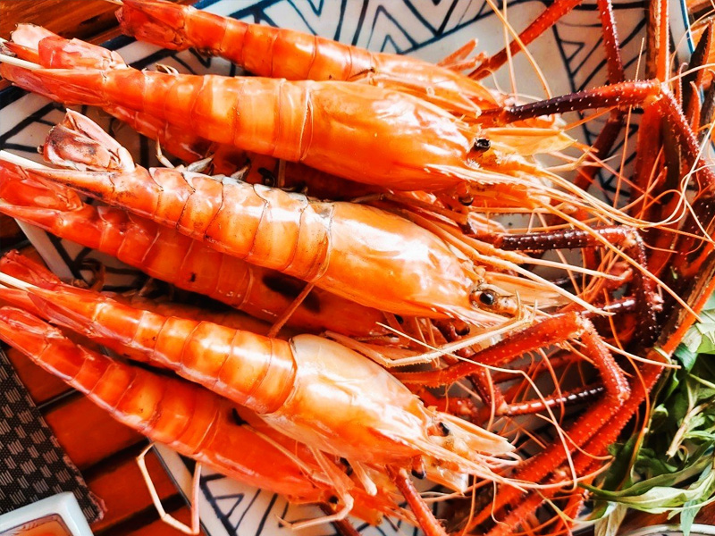 Thưởng thức đặc sản vùng sông nước trên tàu du lịch