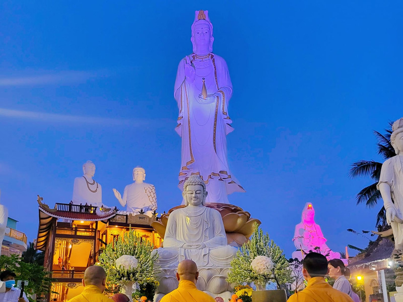 Mẹ Nam Hải Tiền Giang - Điểm đến du lịch tâm linh nổi tiếng ở Miền Tây